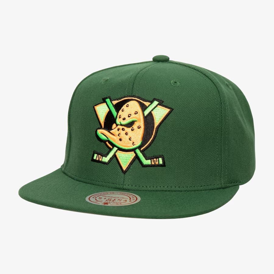 Бейсболка Mitchell & Ness Green Anaheim Ducks It's A Jungle Out There OG Snapback Hat