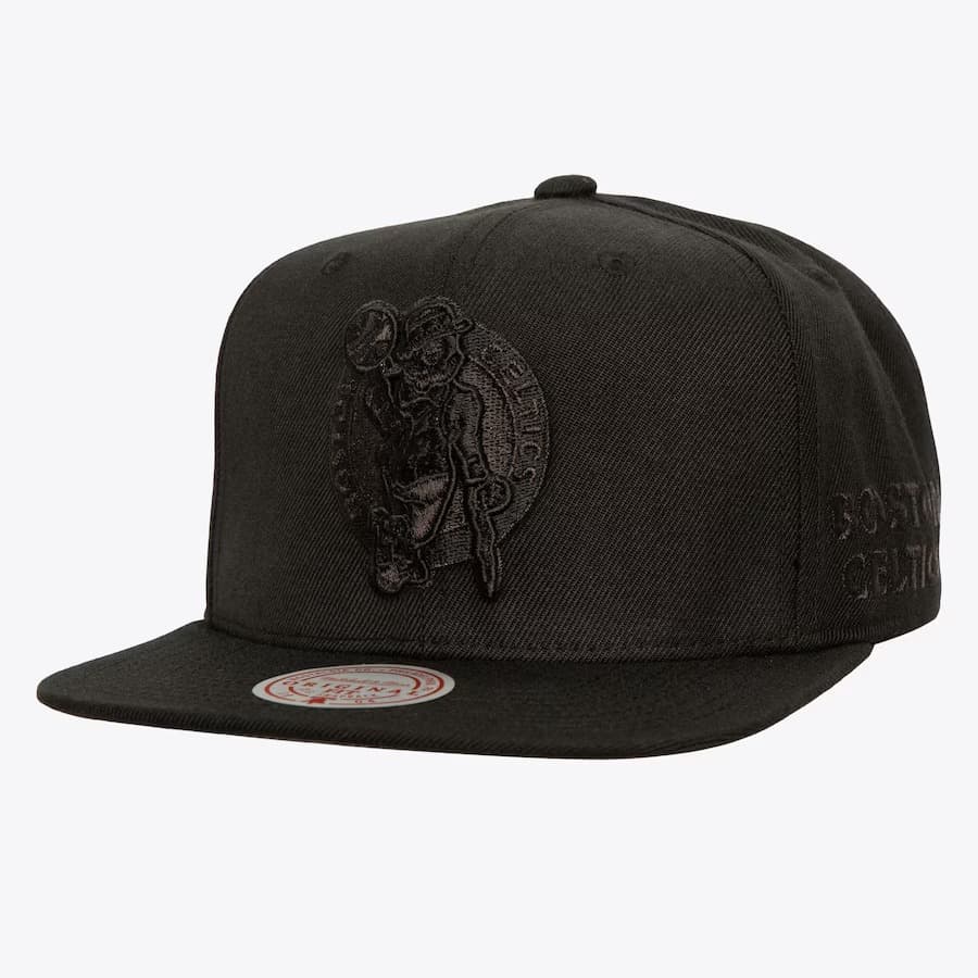 Бейсболка Mitchell & Ness Black Boston Celtics Pearl Snapback Hat