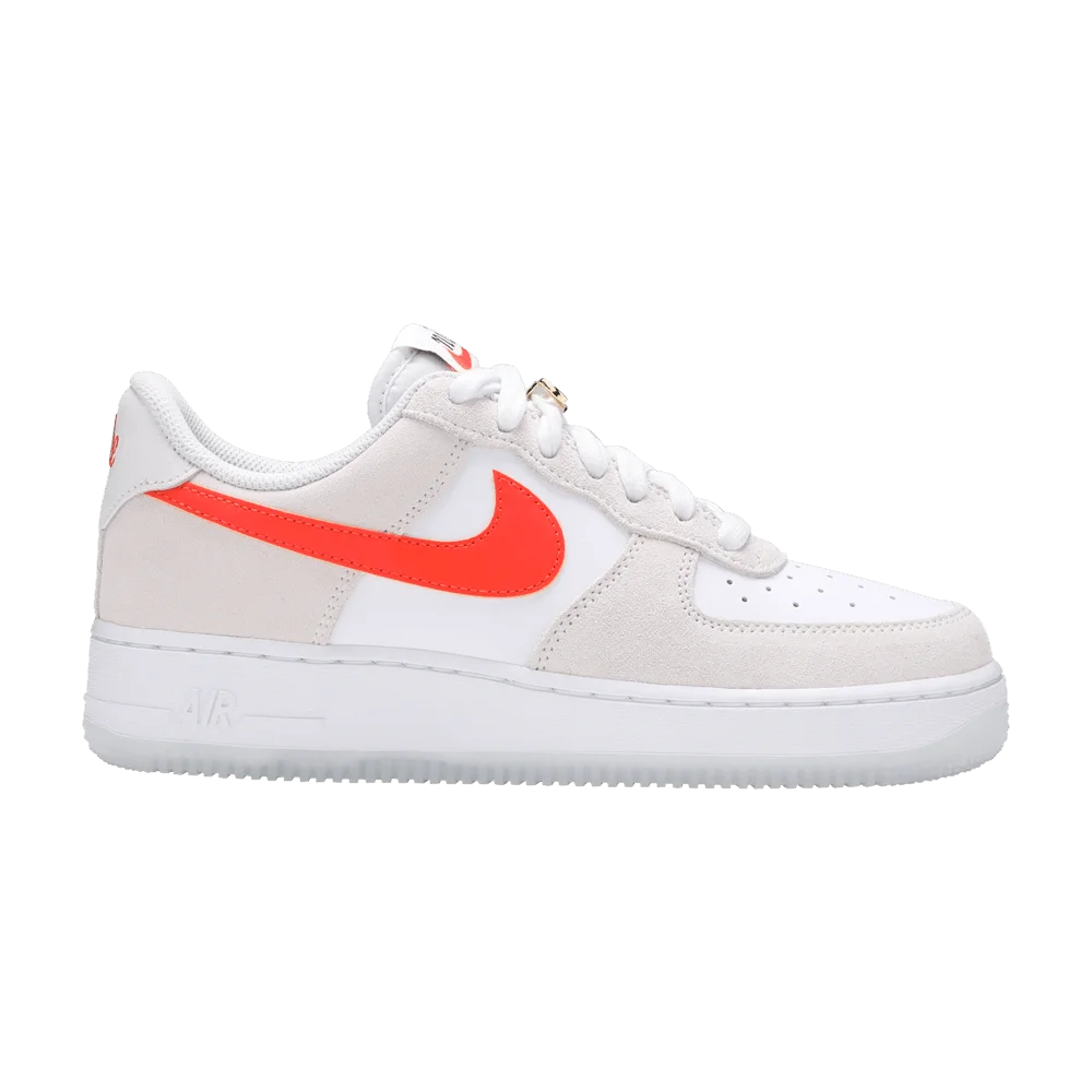 Кроссовки Nike Wmns Air Force 1 '07 SE 'First Use'