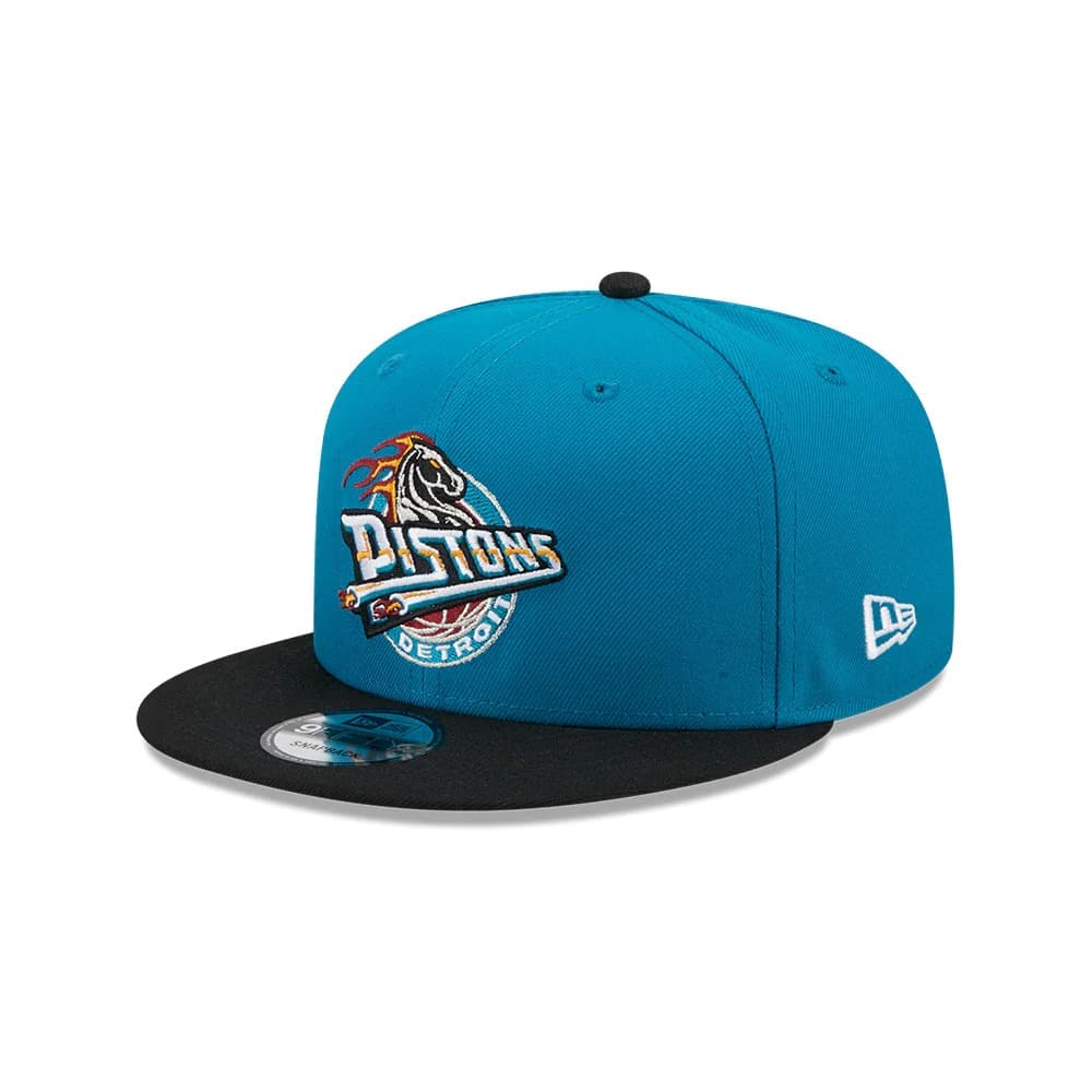 Бейсболка New Era Detroit Pistons 9FIFTY 2023 Classic Edition NBA Snapback Hat