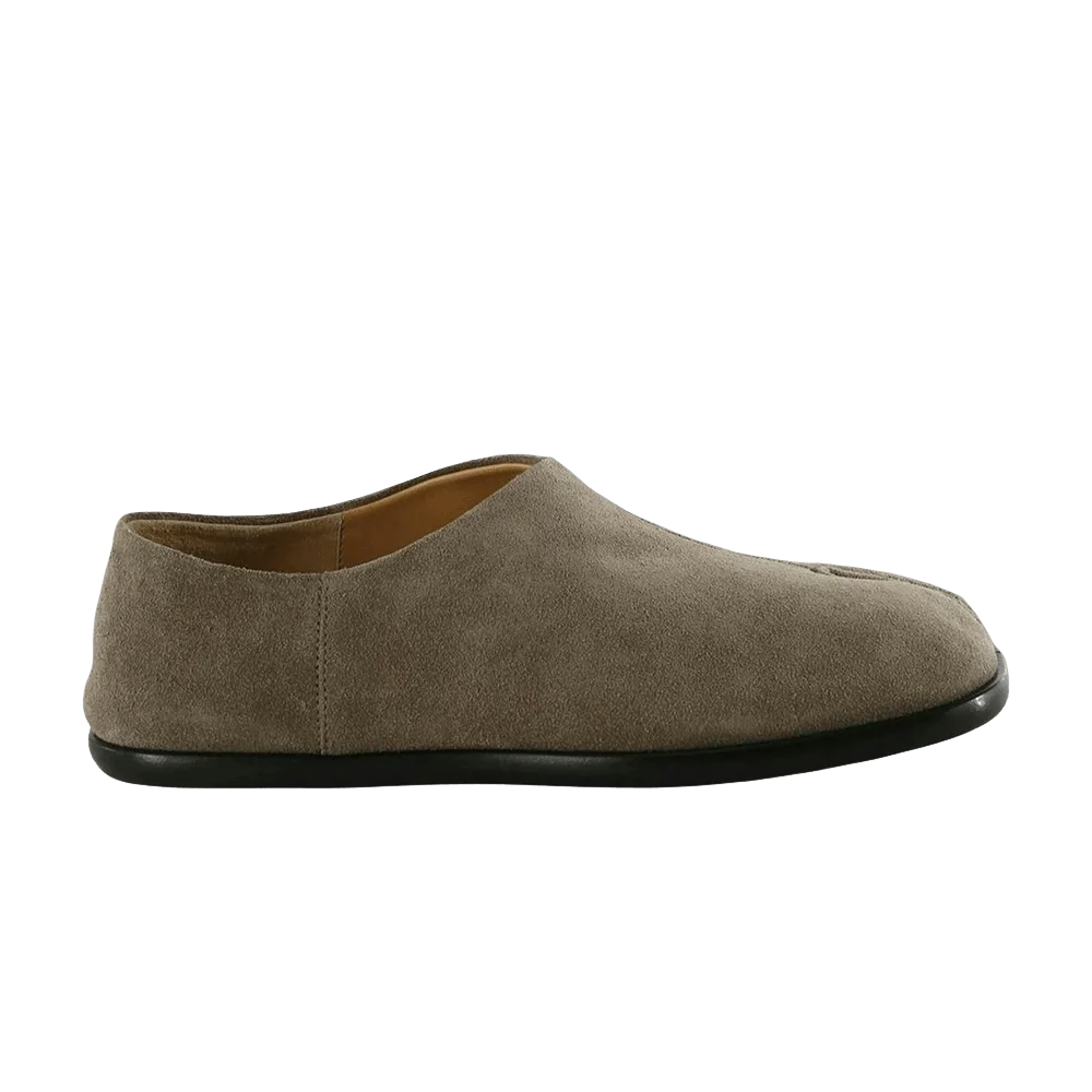 Тапочки Maison Margiela Wmns Tabi Babouche 'Fossil'