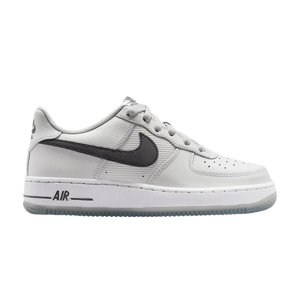 Кроссовки Nike Air Force 1 GS 'Photon Dust Reflect Silver'