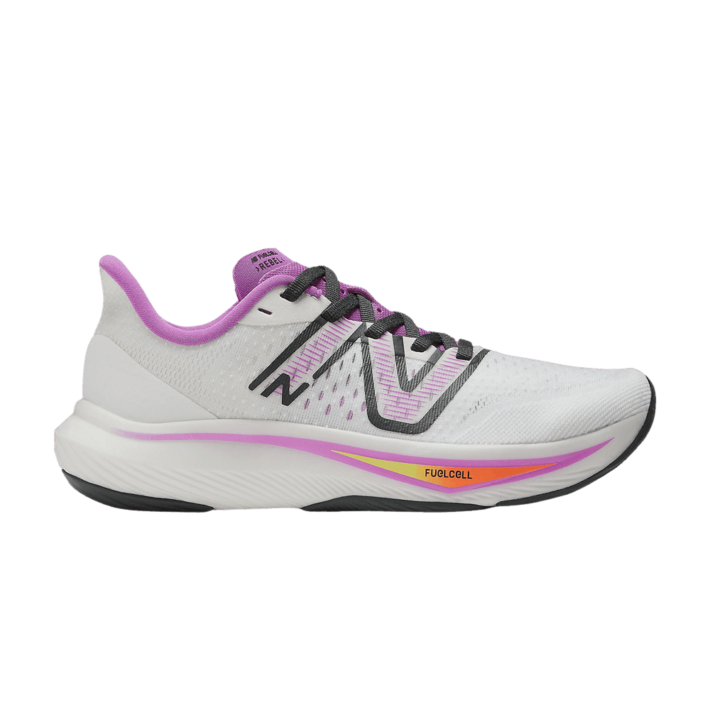 Кроссовки New Balance Wmns FuelCell Rebel v3 'White Cosmic Rose'