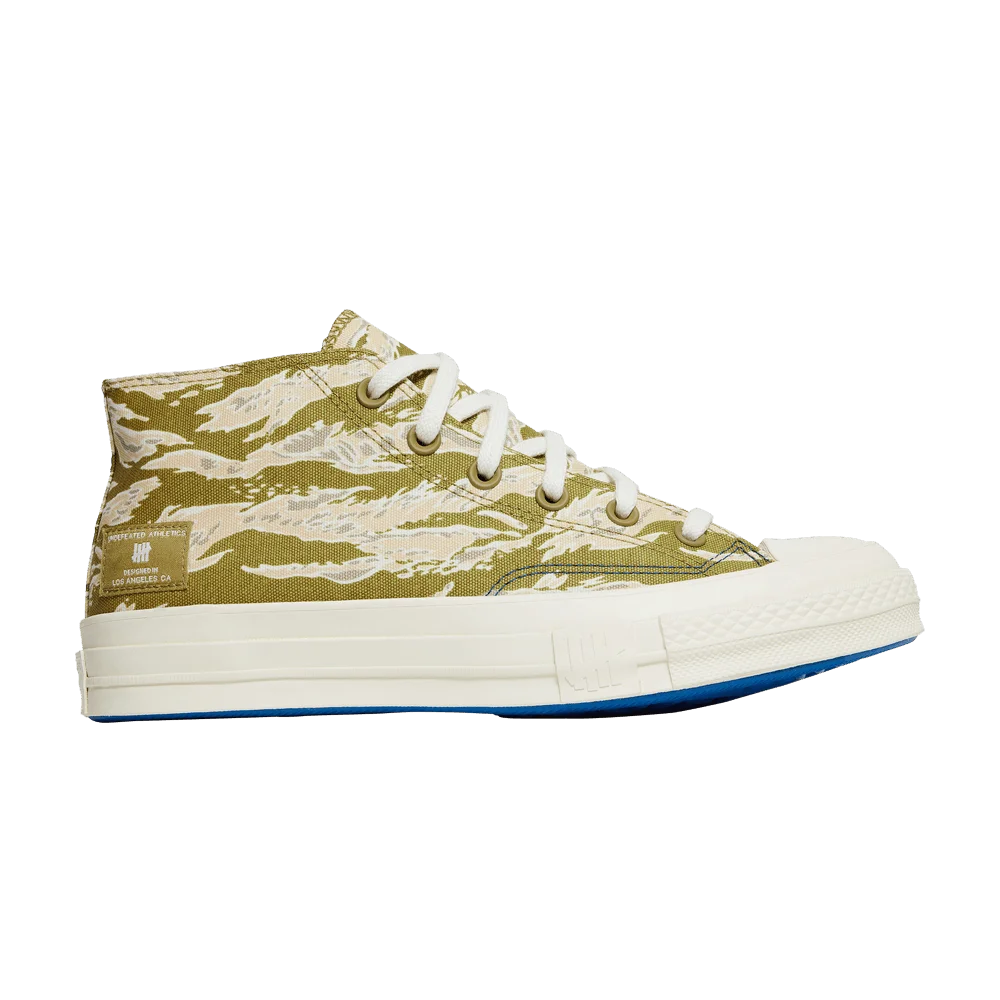 Кроссовки Undefeated x Converse Chuck 70 Mid 'Tiger Camo - Desert'
