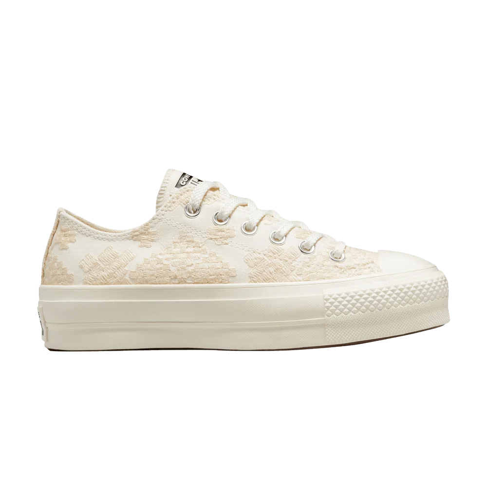 Converse Wmns Chuck Taylor All Star Lift Platform Low 'Tonal Embroidery'