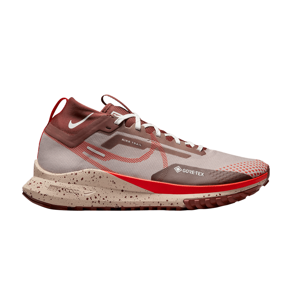Кроссовки Nike React Pegasus Trail 4 GORE-TEX 'Diffused Taupe Picante Red'