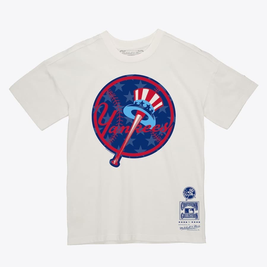 Футболка Mitchell & Ness Cream New York Yankees Freedom T-Shirt