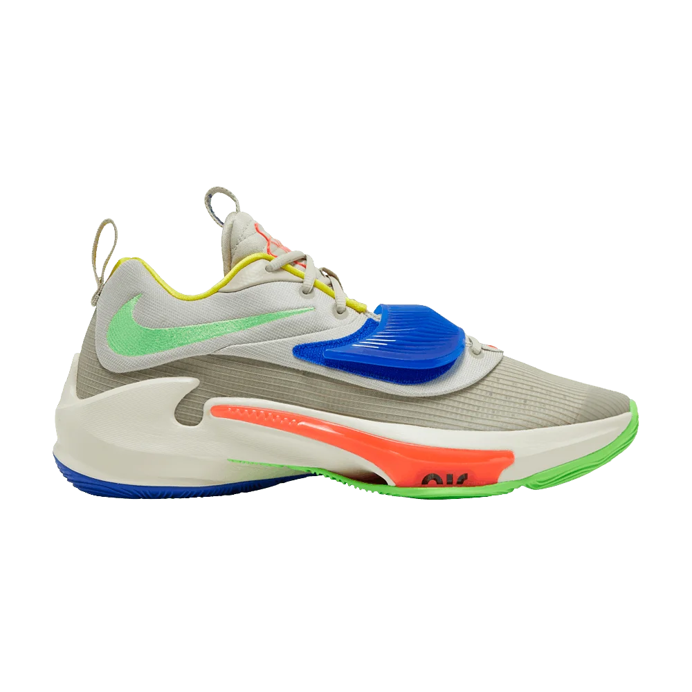Кроссовки Nike Zoom Freak 3 'Primary Colors'