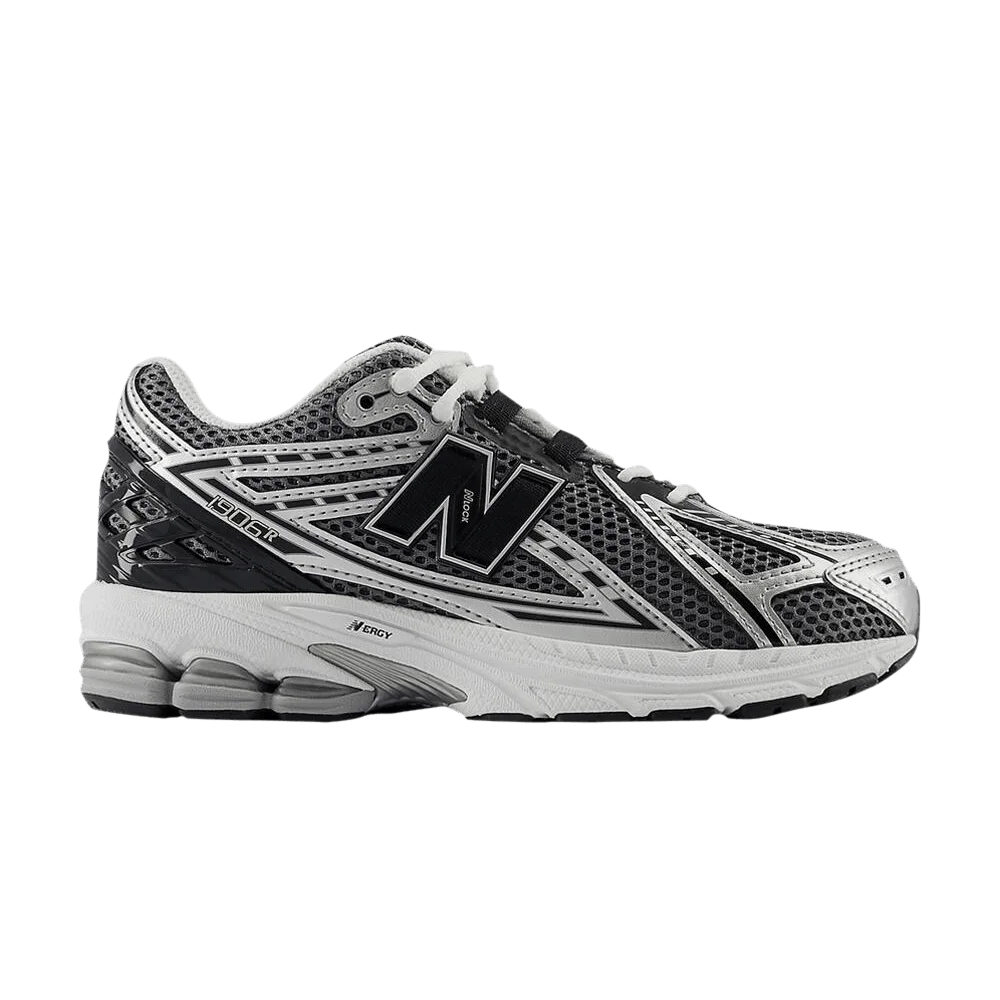 Кроссовки New Balance 1906R Big Kid Wide 'Silver Grey Black'