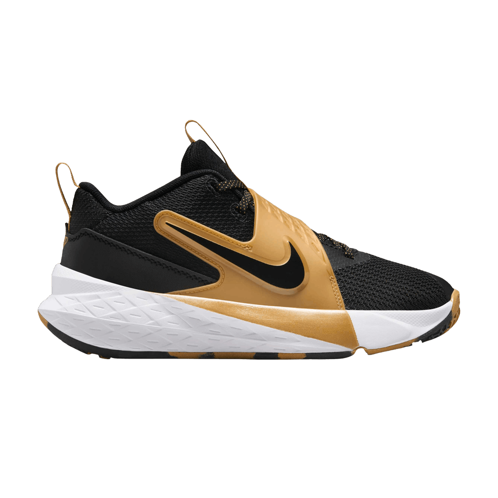 Кроссовки Nike Team Hustle D12 GS 'Black Metallic Gold'
