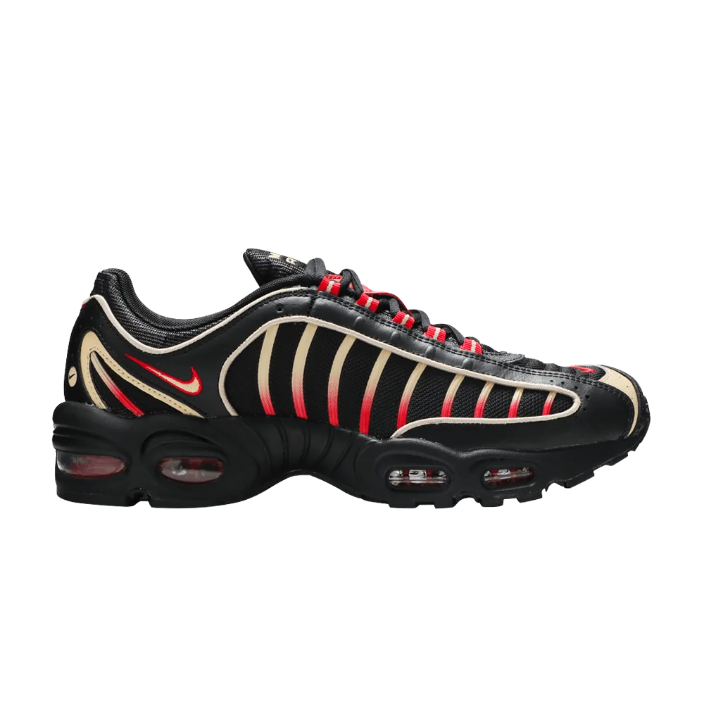 Кроссовки Nike Air Max Tailwind 4 'Black Team Gold Red'