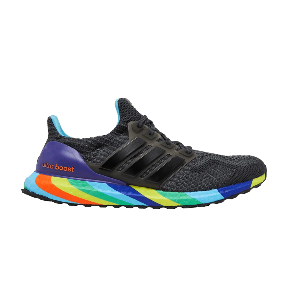 Кроссовки adidas UltraBoost 5.0 DNA 'Pride'