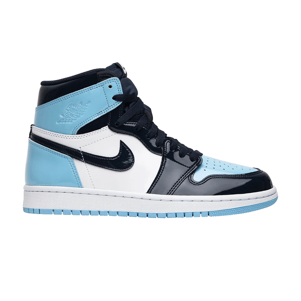 Кроссовки Wmns Air Jordan 1 Retro High OG 'Blue Chill'