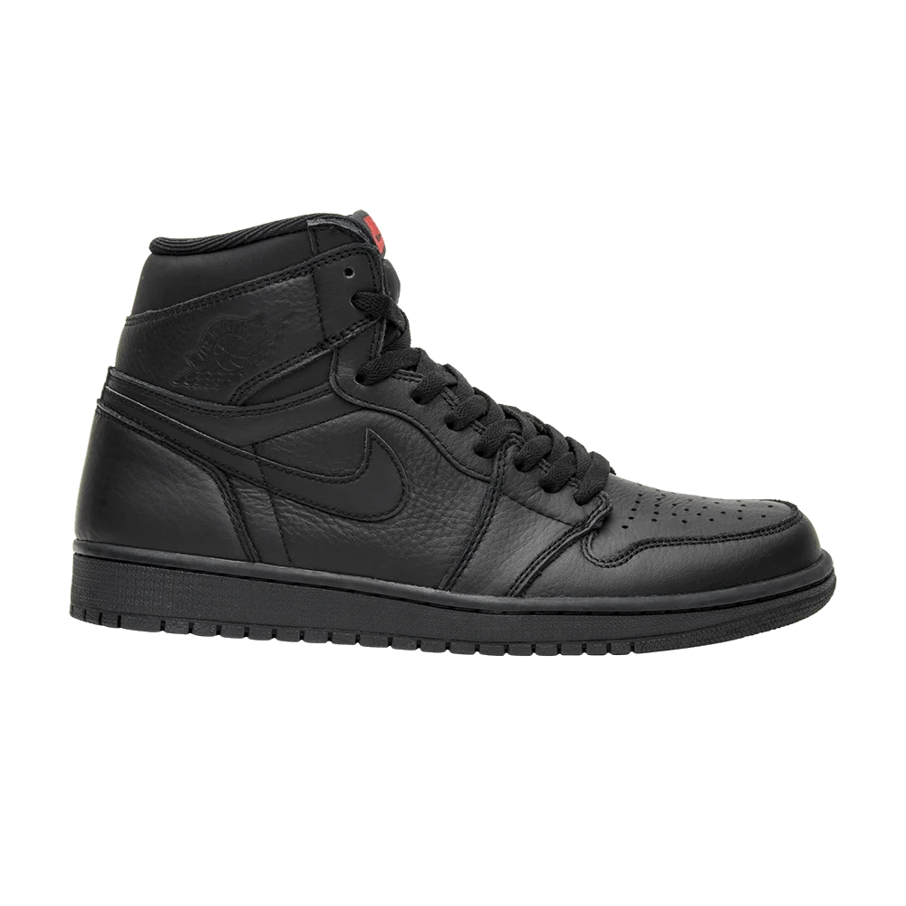 Кроссовки Air Jordan 1 Retro High OG 'Triple Black'