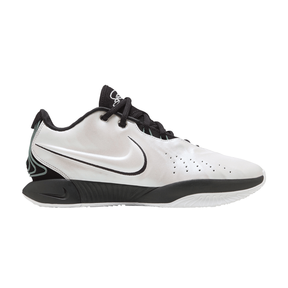 Кроссовки Nike LeBron 21 EP 'Conchiolin'