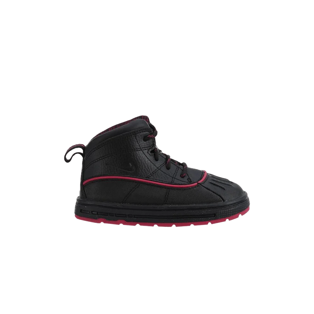 Кроссовки Nike Woodside 2 High TD 'Black Fireberry'