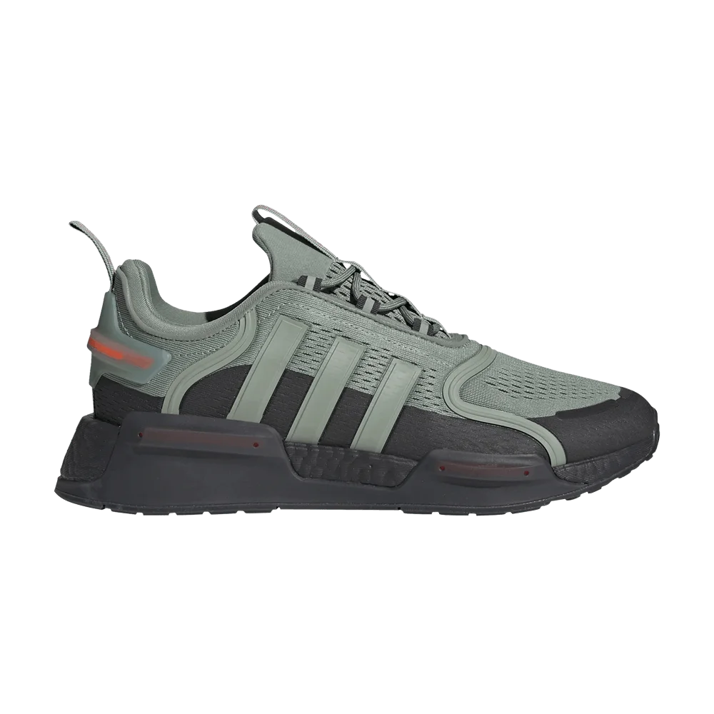 Кроссовки Adidas NMD_V3 'Silver Green Carbon'