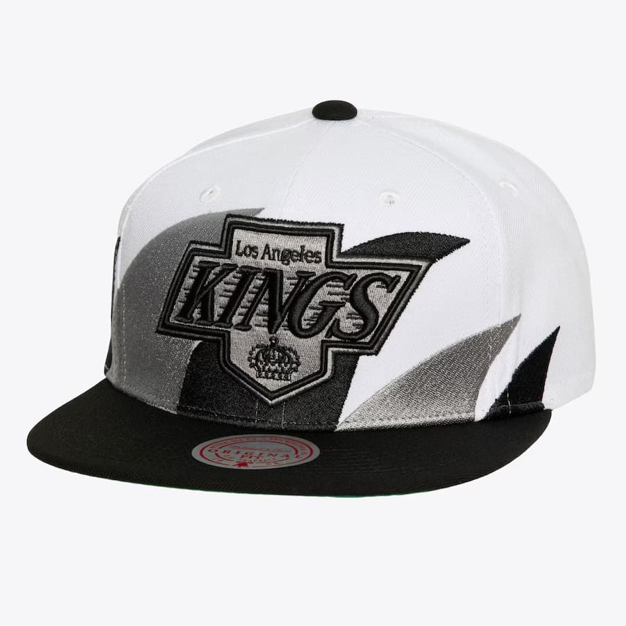 Бейсболка Mitchell & Ness White Los Angeles Kings Vintage Sharktooth Snapback Hat