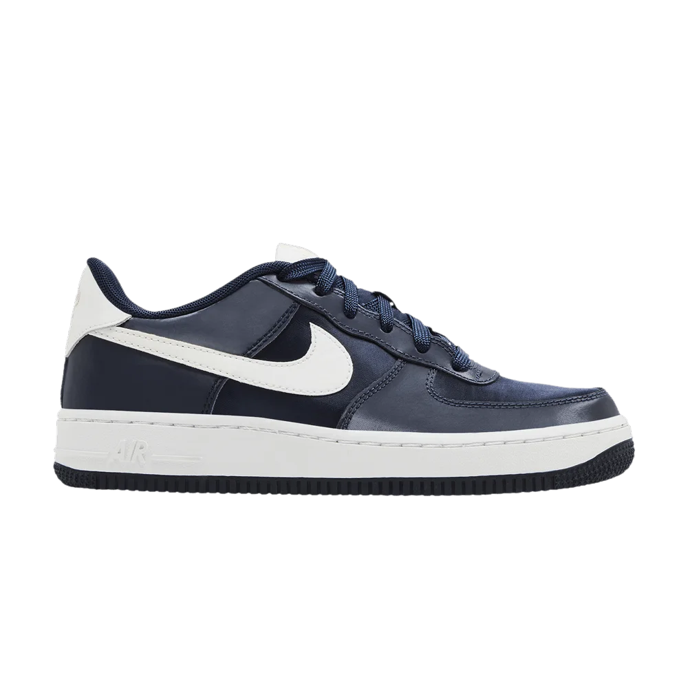 Кроссовки Nike Air Force 1 Low GS 'Valentine's Day - Obsidian'