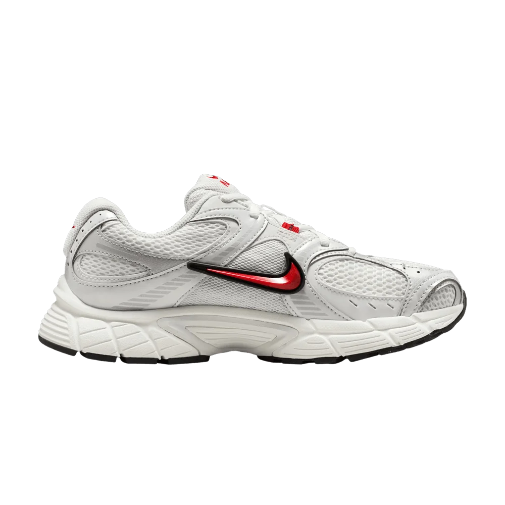Кроссовки Nike Wmns V5 RNR 'White Picante Red'